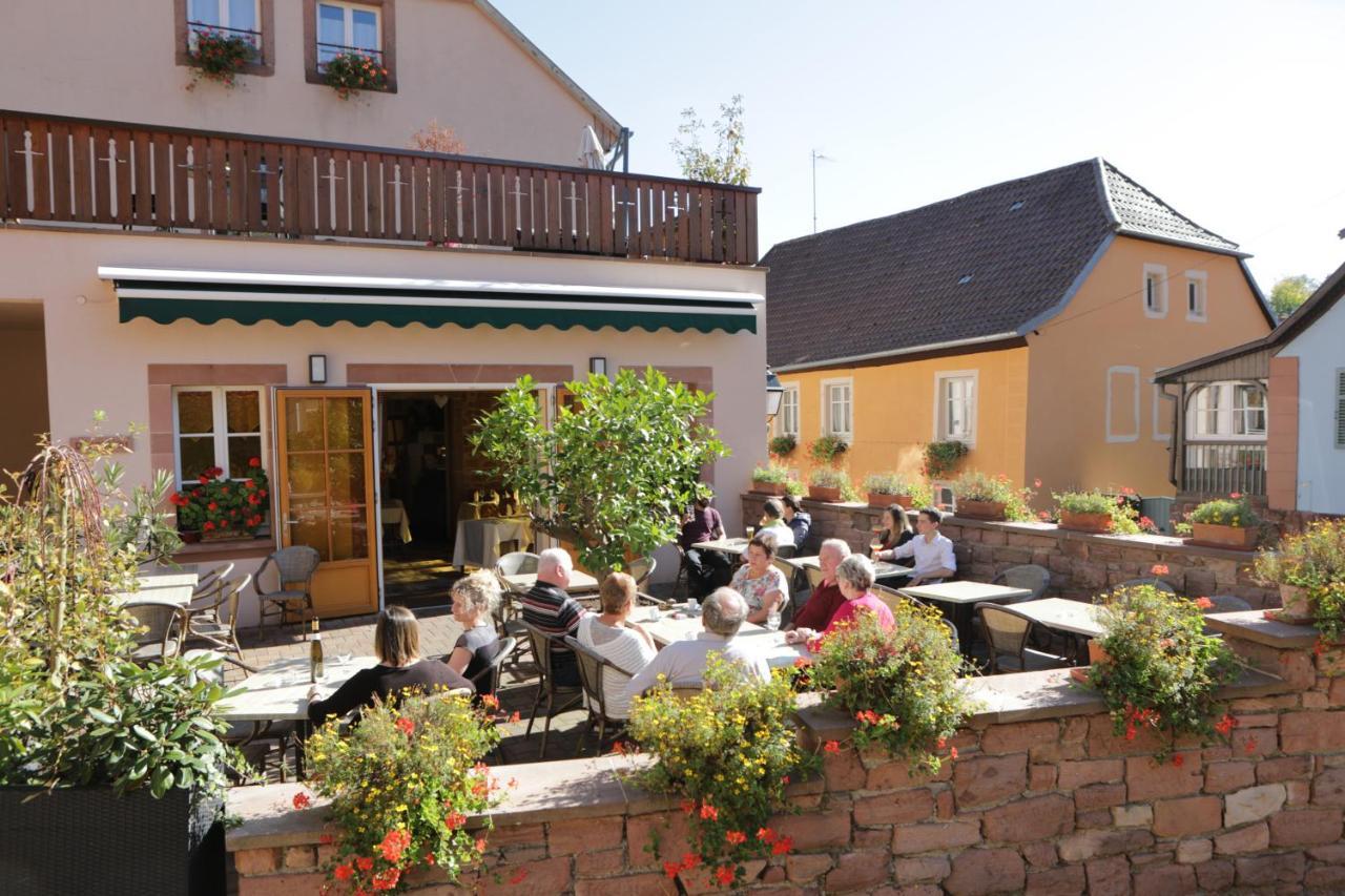 Hotel Restaurant 3 Chateaux 리보빌레 외부 사진